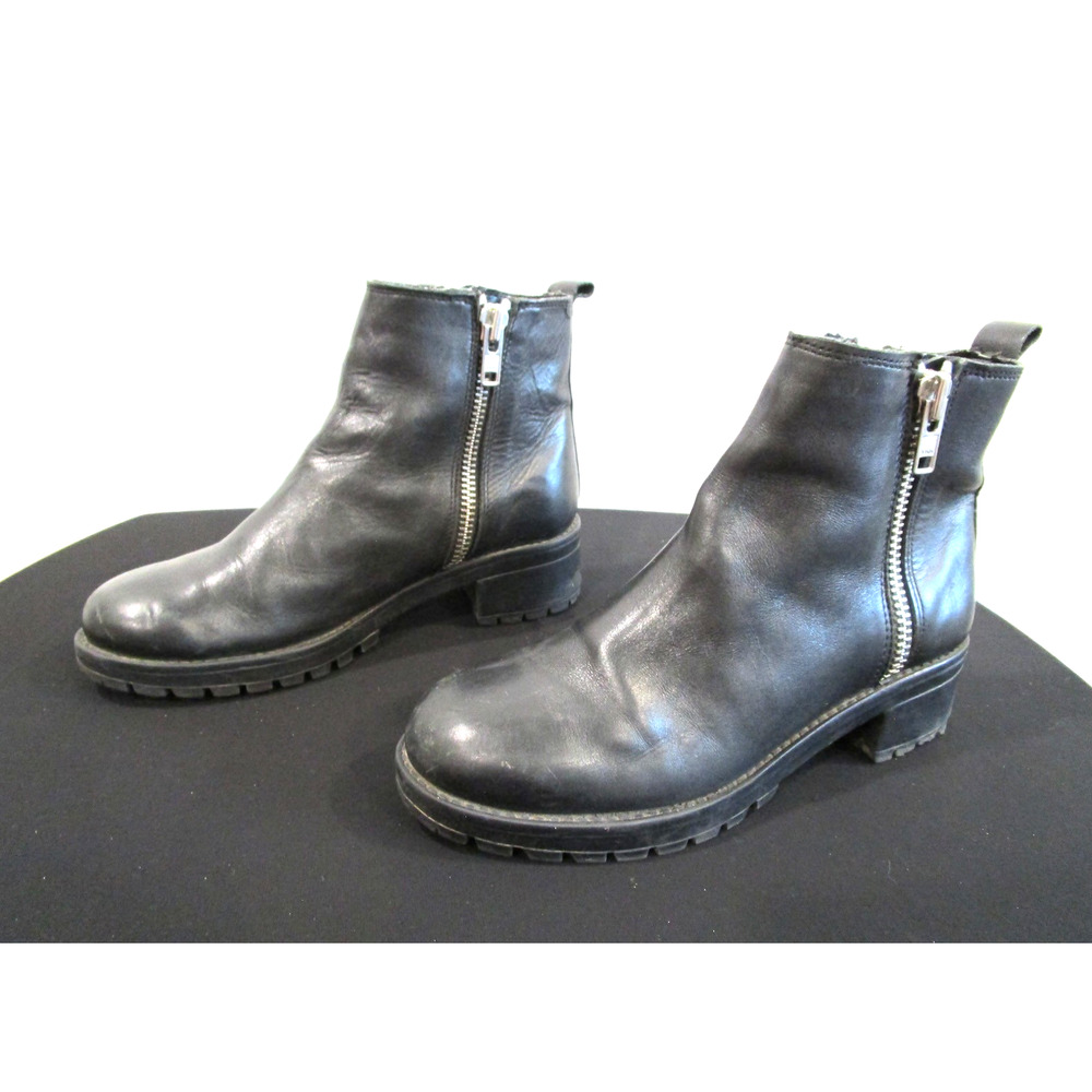 Lavorazione Artigiana Black Leather Side Zip Ankle Boots Women Sz 7